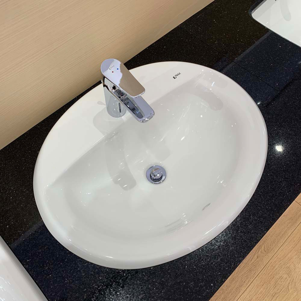 Chậu lavabo dương vành INAX L-2395V (L2395V) (L-2395VFC)