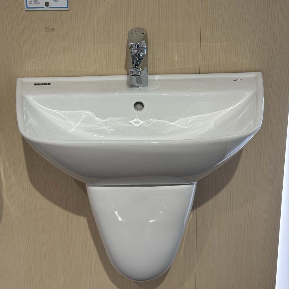 Chậu rửa lavabo treo tường INAX L-297V (L297V) (L-297VFC)