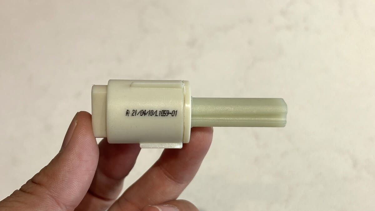 Chốt nắp đóng êm INAX A-1008VS-3/BW1