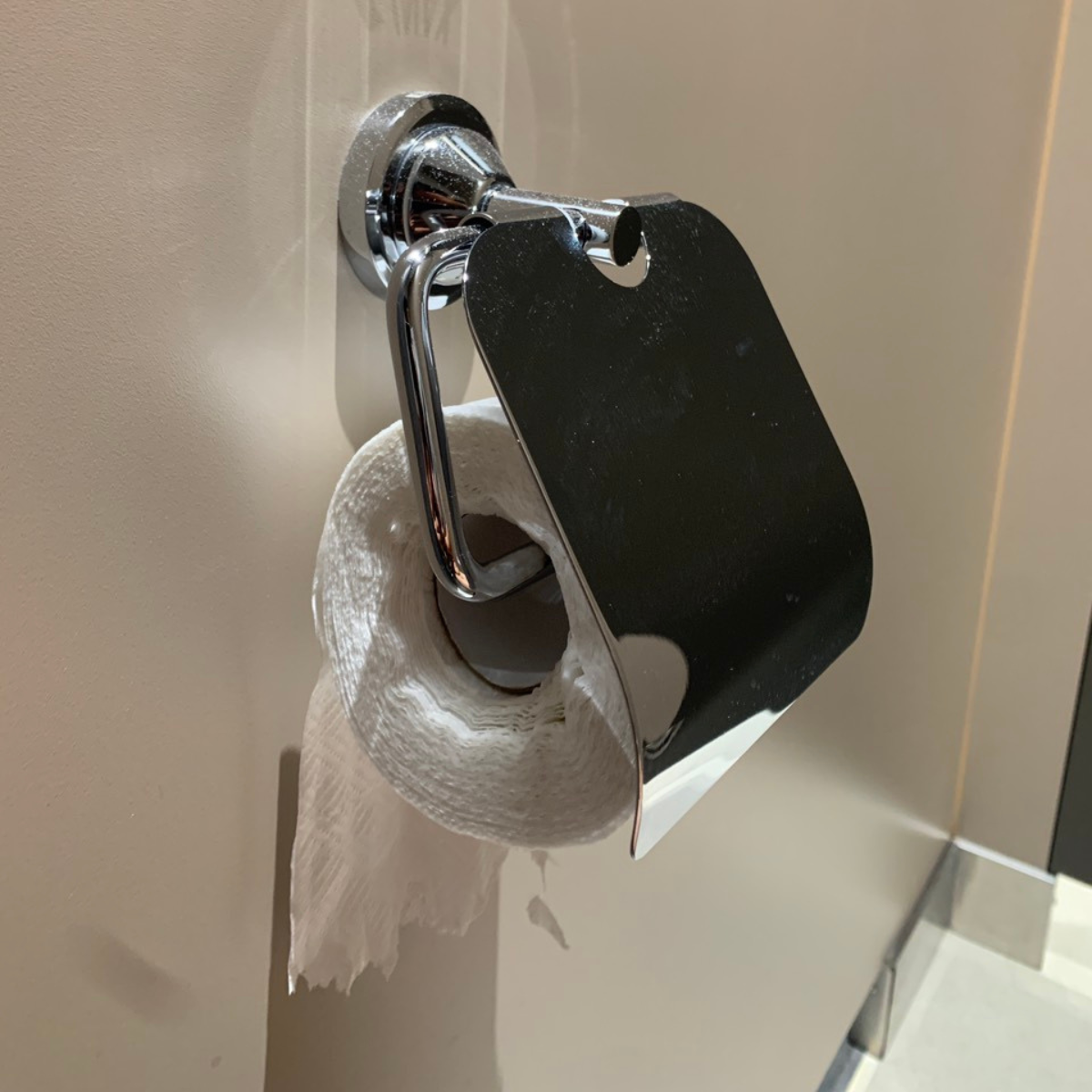 Hộp đựng giấy INAX KF-416V (KF416V)