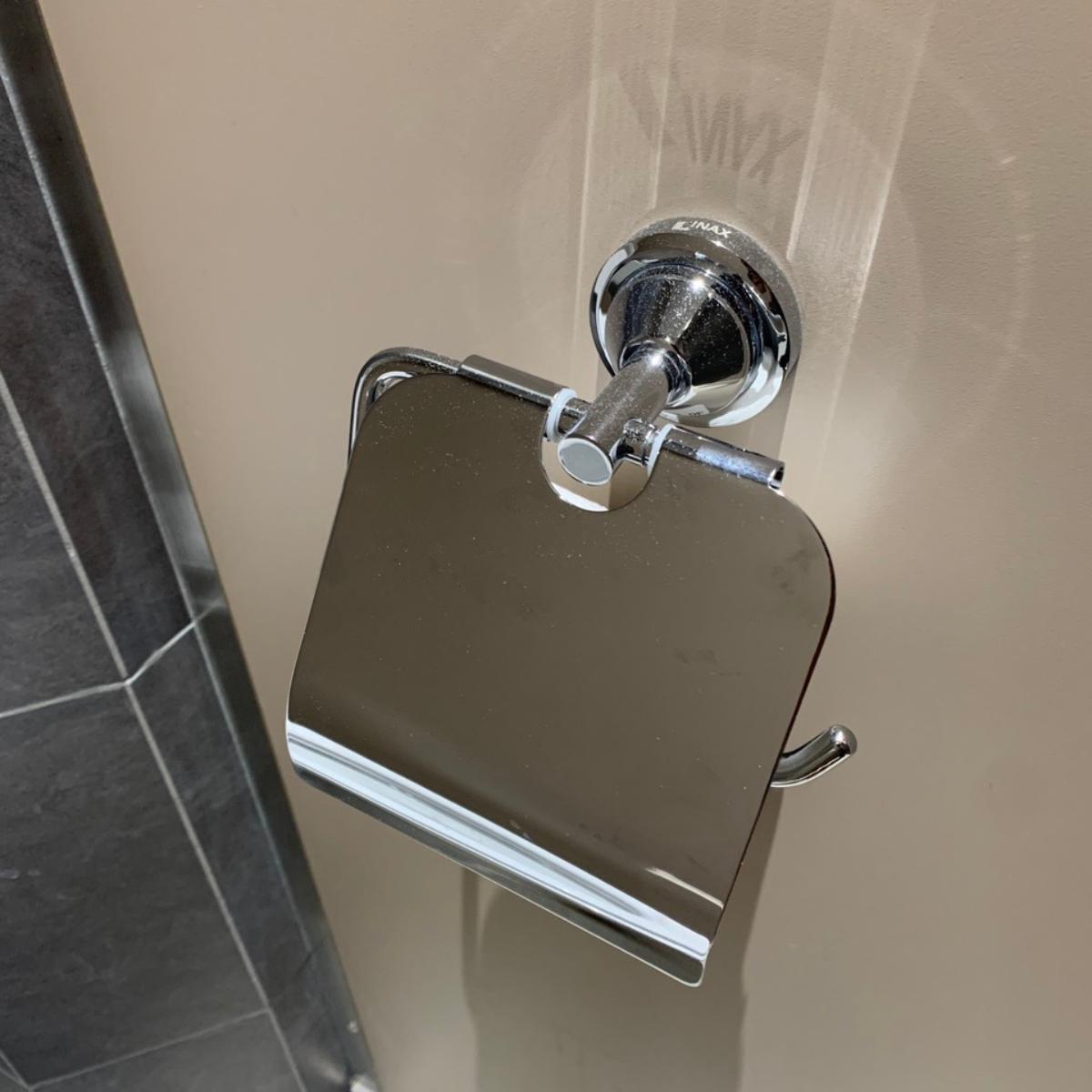 Hộp đựng giấy INAX KF-416V (KF416V)