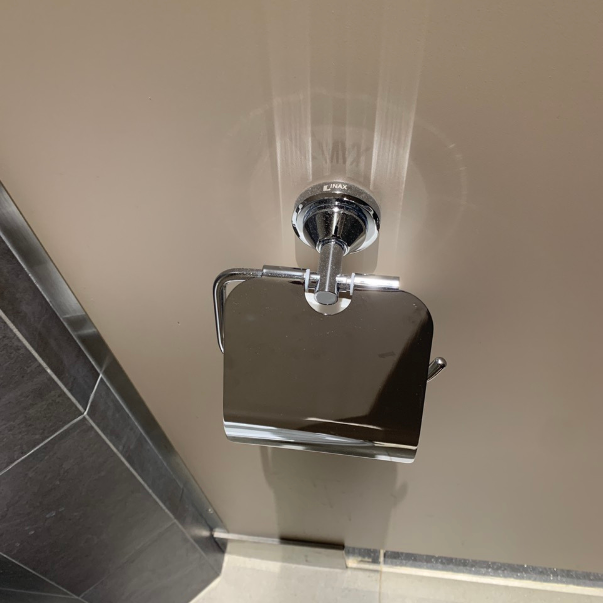 Hộp đựng giấy INAX KF-416V (KF416V)