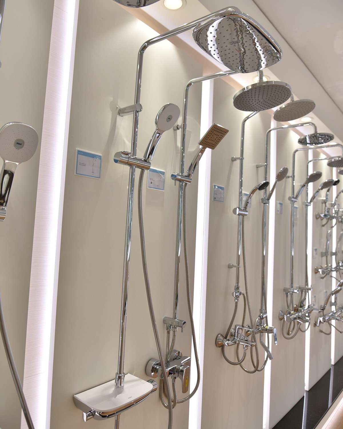 Sen cây nóng lạnh INAX BFV-615S-8C (BFV615S8C)