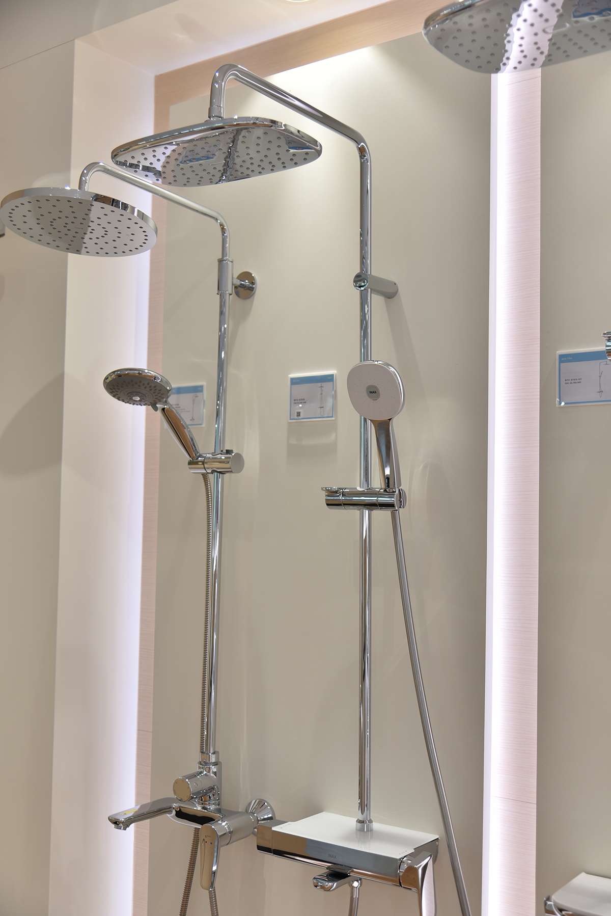 Sen tắm cây nóng lạnh INAX BFV-635S (BFV635S)