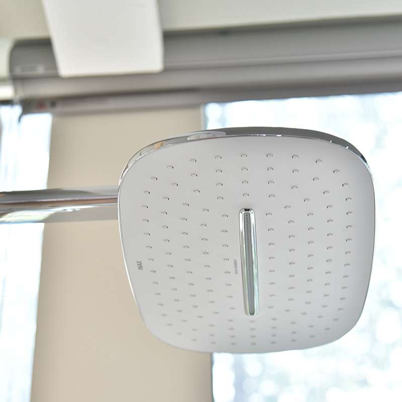 Sen tắm cây nhiệt độ INAX BFV-655T (BFV655T)