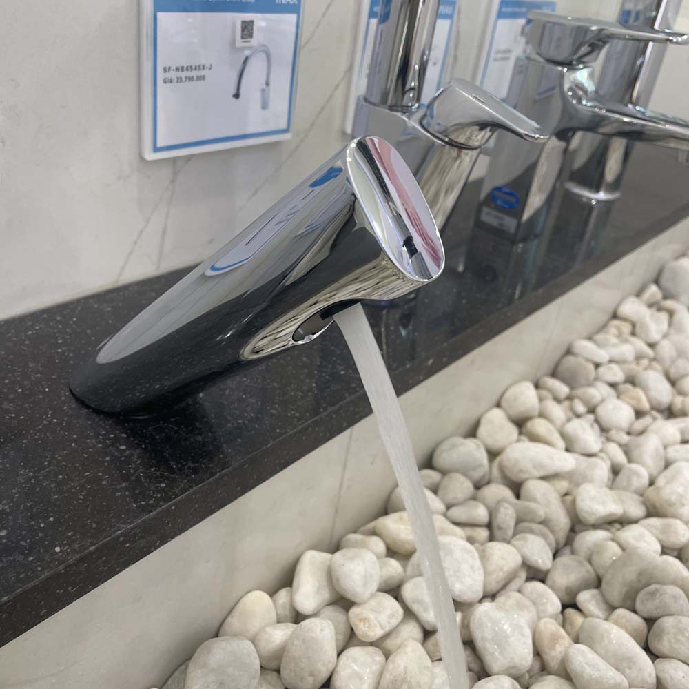 Vòi chậu cảm ứng INAX AMV-300 (AMV300)