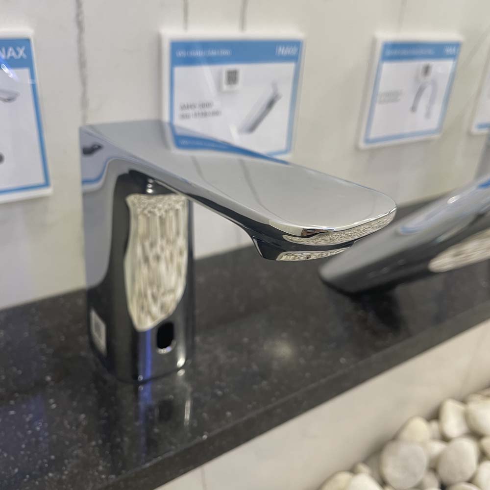 Vòi chậu cảm ứng nóng lạnh INAX AMV-91K (AMV91K)