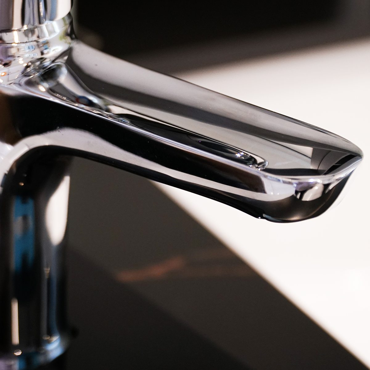 Vòi chậu lavabo nóng lạnh INAX LFV-1402S (LFV1402S)