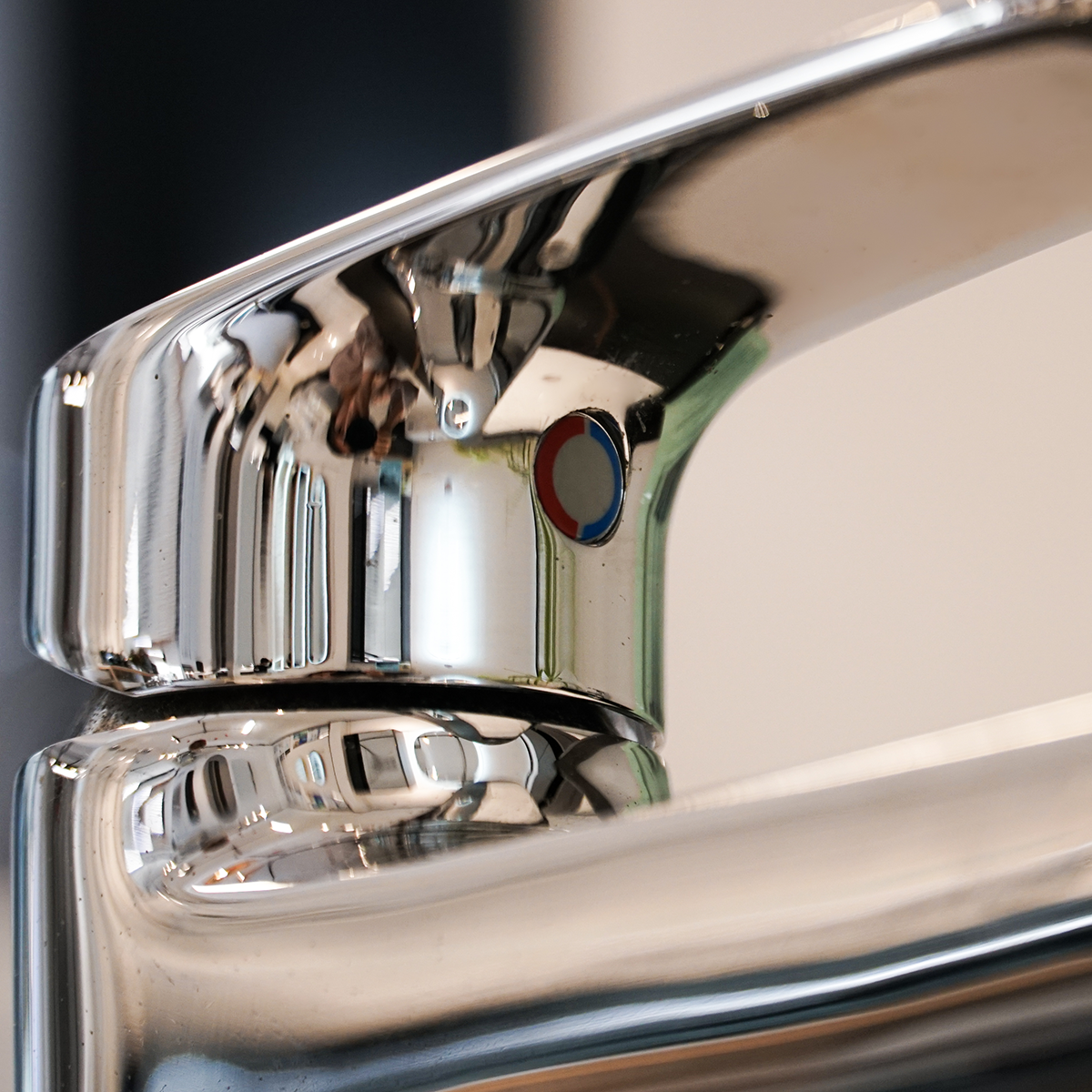 Vòi chậu lavabo nóng lạnh INAX LFV-2002S (LFV2002S)