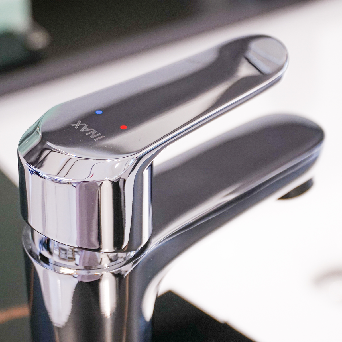 Vòi chậu lavabo nóng lạnh INAX LFV-2012S (LFV2012S)