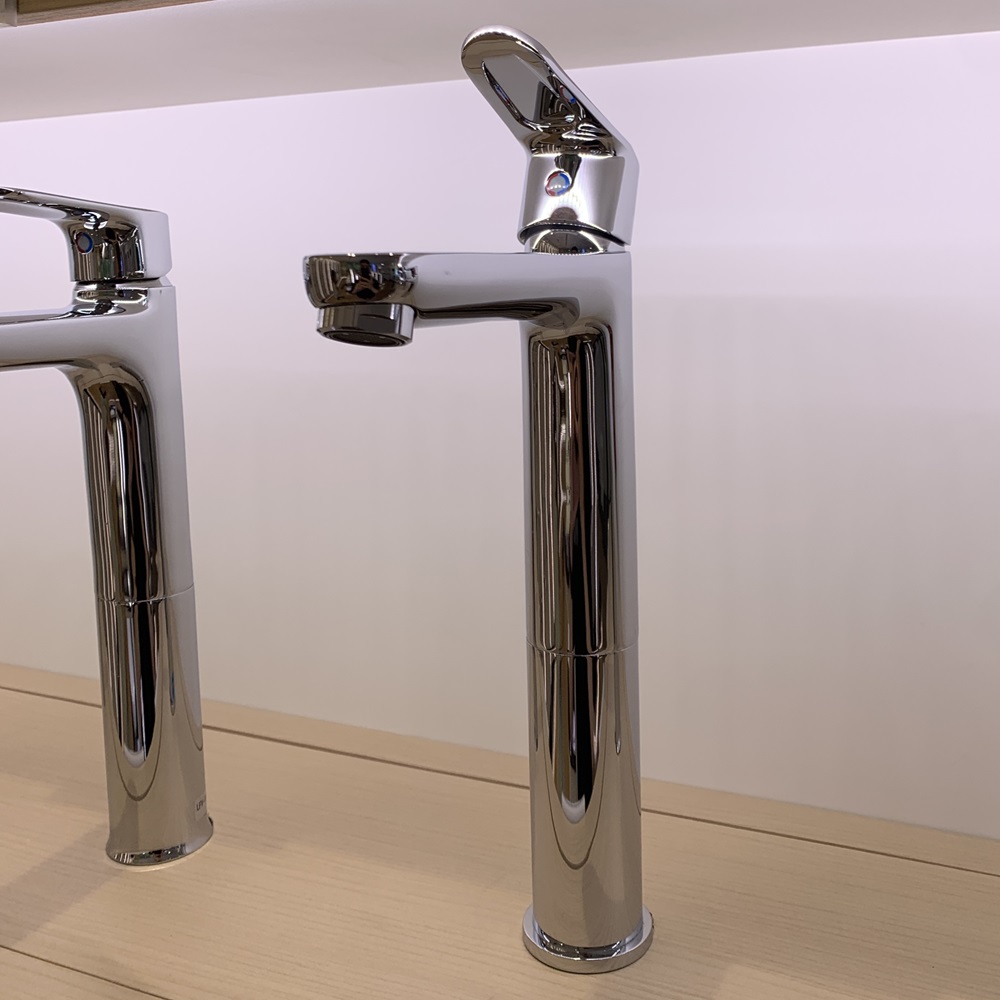 Vòi chậu lavabo nóng lạnh INAX LFV-2012SH (LFV2012SH)