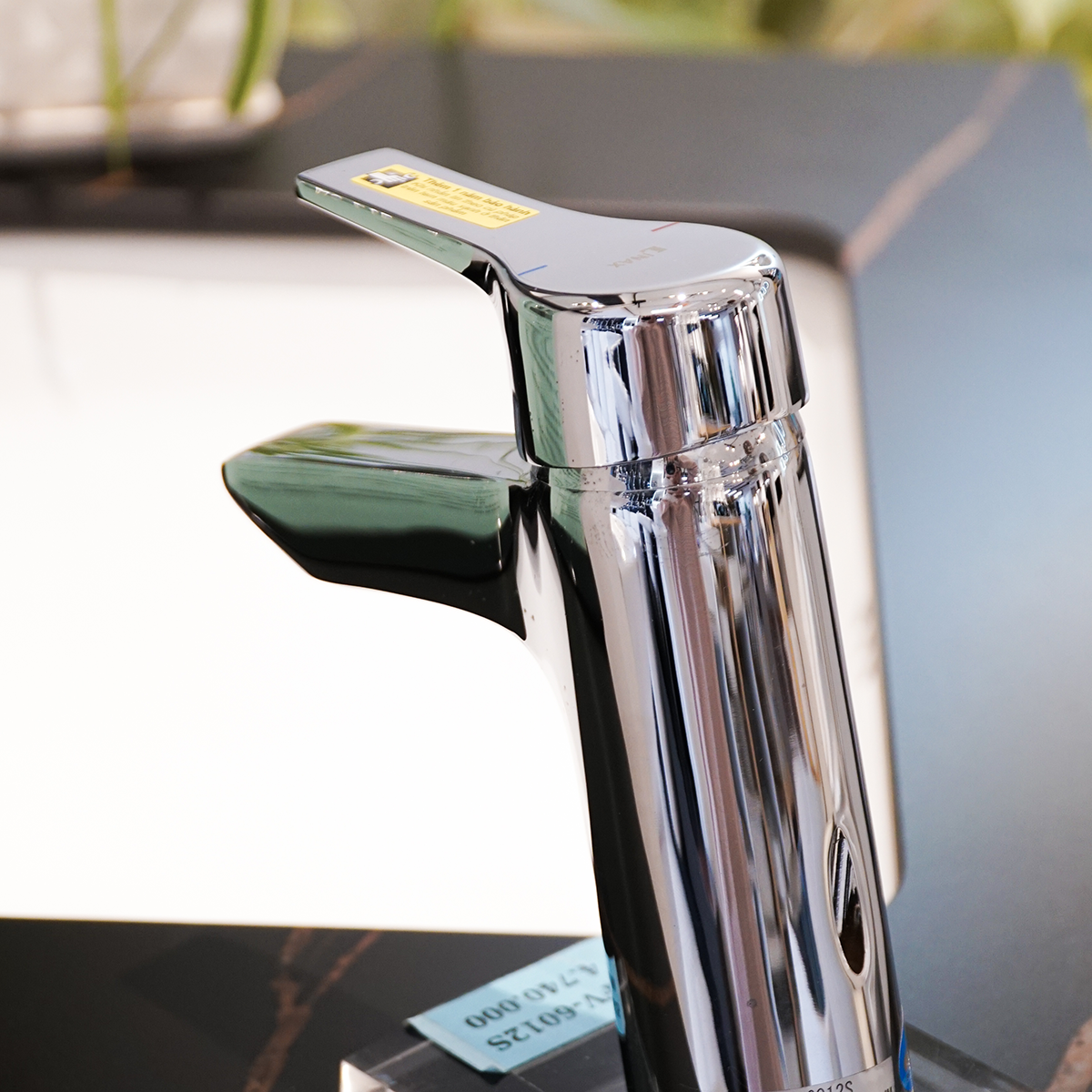 Vòi chậu lavabo nóng lạnh INAX LFV-6012S (LFV6012S)