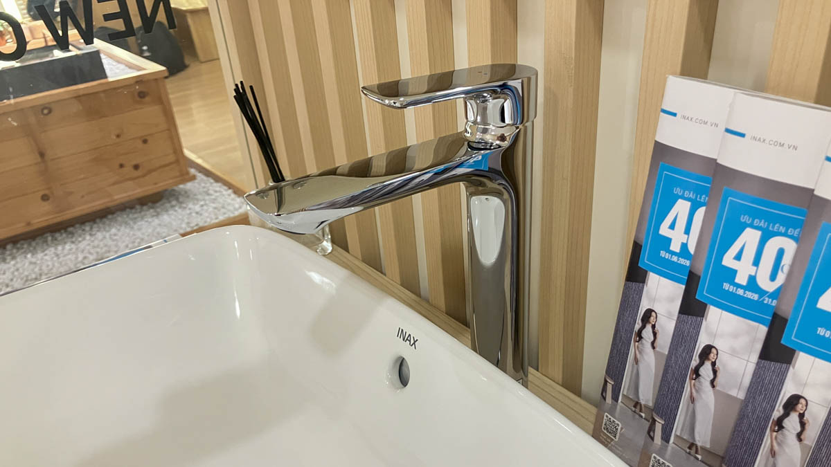 Vòi chậu lavabo nóng lạnh INAX LFV-612SH-2 (LFV612SH2)