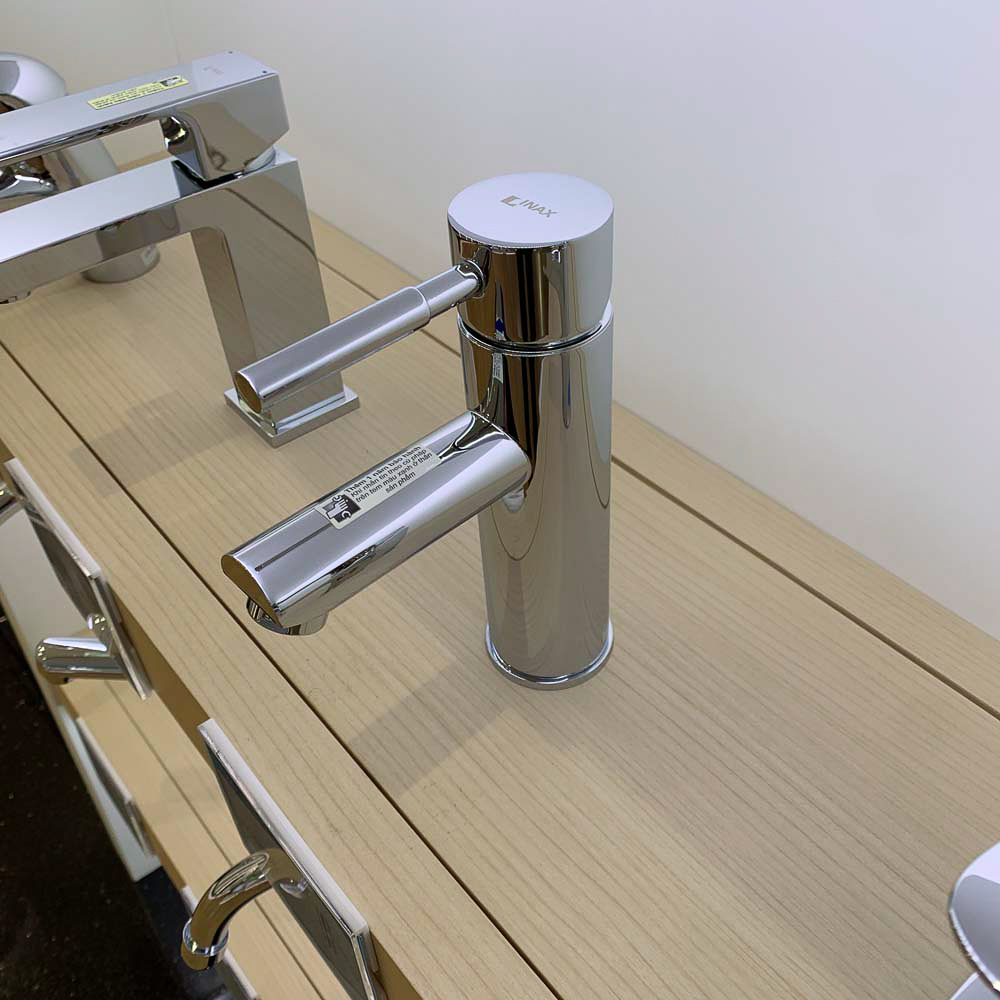 Vòi chậu lavabo nóng lạnh INAX LFV-8000S (LFV8000S)