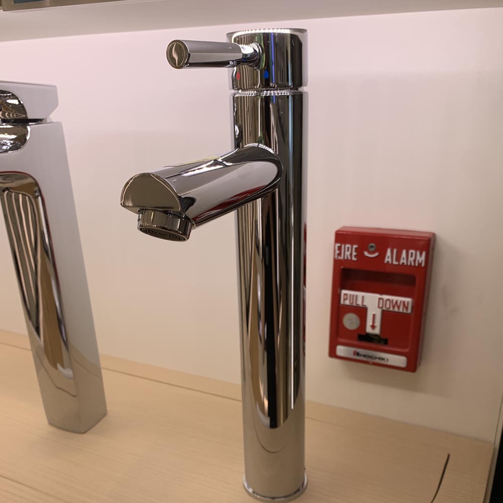 Vòi chậu lavabo nóng lạnh INAX LFV-8000SH2 (LFV8000SH2)