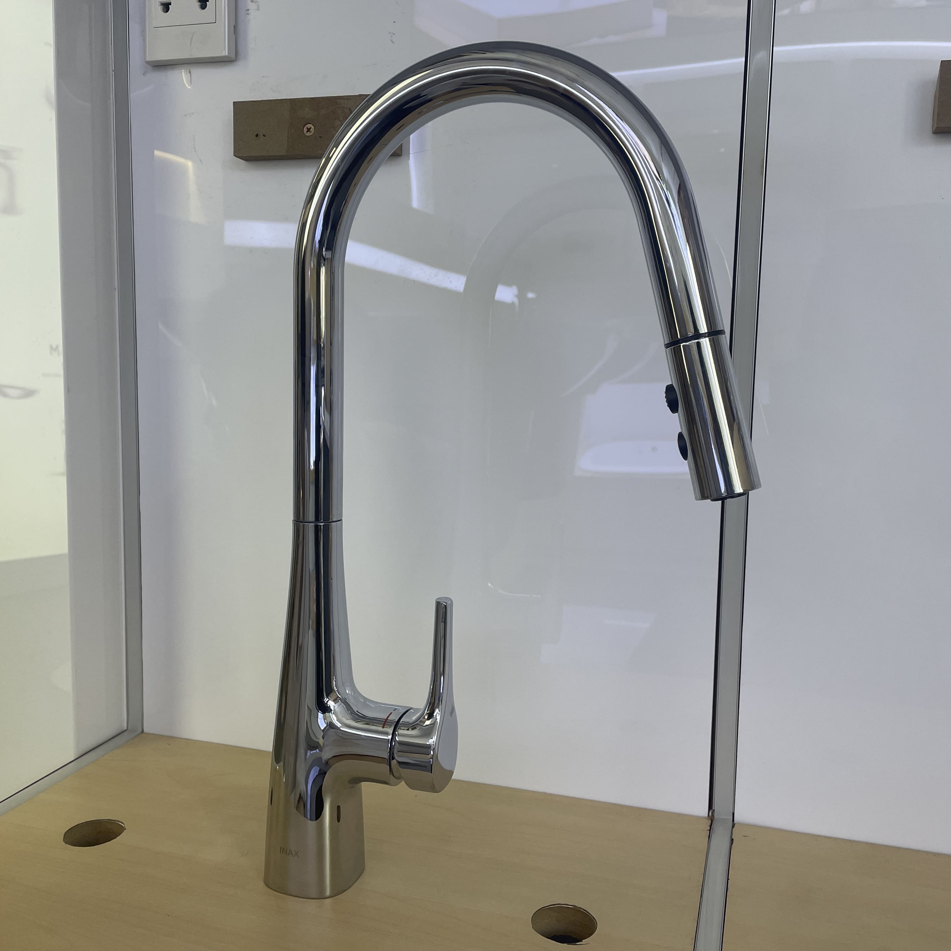 Vòi bếp dây rút nóng lạnh INAX SFV-900SX (SFV900SX)