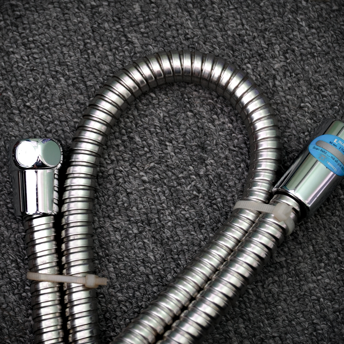 Vòi xịt vệ sinh INAX CFV-105MM (CFV105MM)