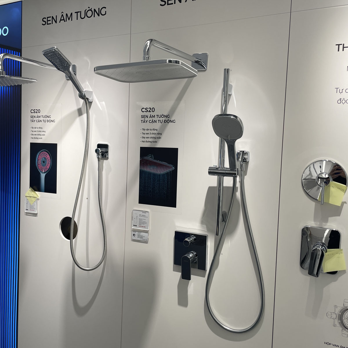 Bộ sen âm tường 2 đường nước có tẩy cặn JOMOO 37311-636