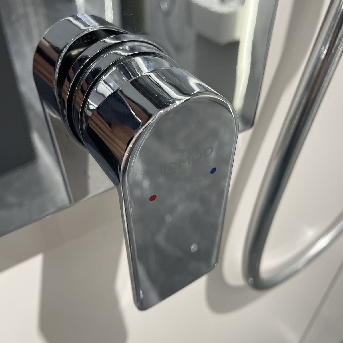 Bộ sen âm tường 2 đường nước có tẩy cặn JOMOO 37311-636