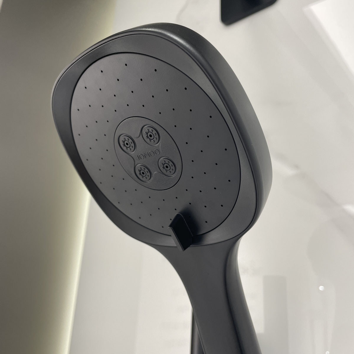 Bộ sen âm tường 2 đường nước có tẩy cặn JOMOO 37311-636