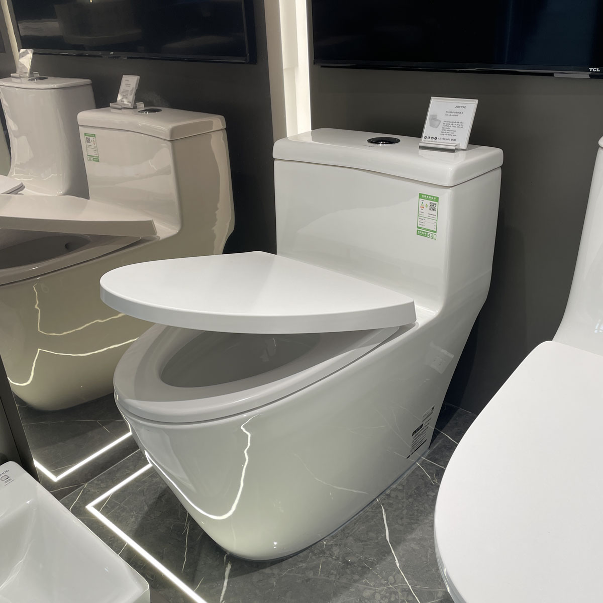 Bồn cầu 1 khối nắp êm JOMOO 11246-2/31KA-I011