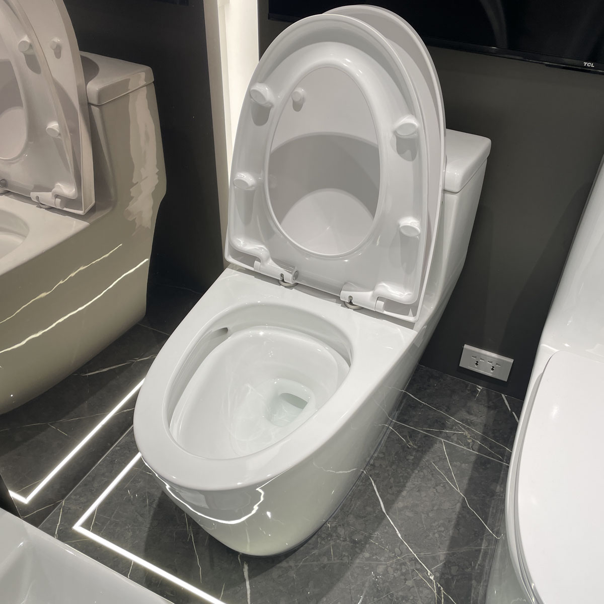 Bồn cầu 1 khối nắp êm JOMOO 11246-2/31KA-I011