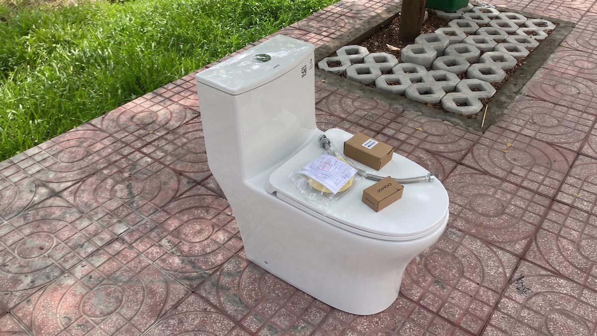 Bồn cầu 1 khối nắp êm JOMOO 11252-2/31KA-I011