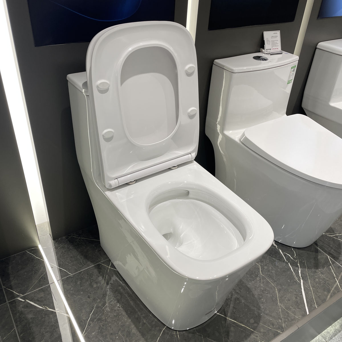 Bồn cầu 1 khối nắp êm JOMOO 11416-2-2/31K-I011