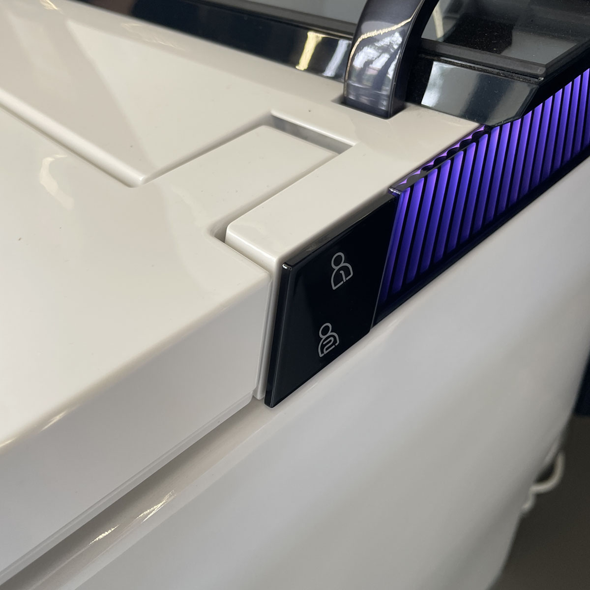 Bồn cầu thông minh JOMOO ZD8920-SA-CJM305