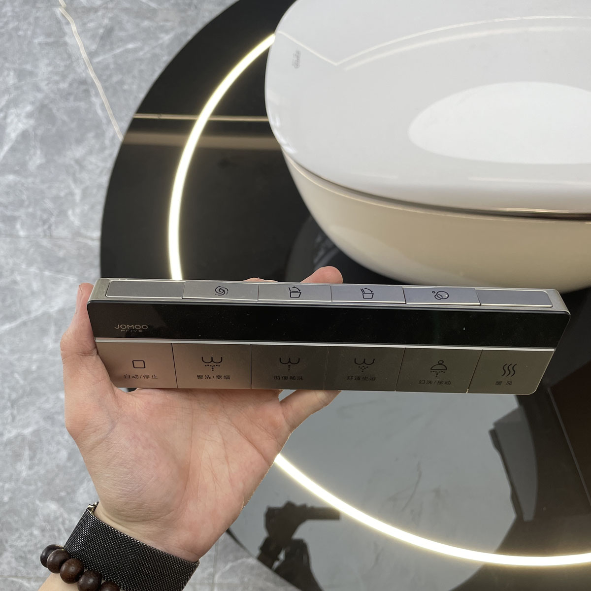 Bồn cầu 1 khối nắp êm JOMOO ZD9830-S2-CJM000