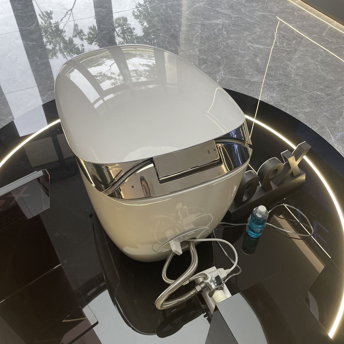 Bồn cầu 1 khối nắp êm JOMOO ZD9830-S2-CJM000