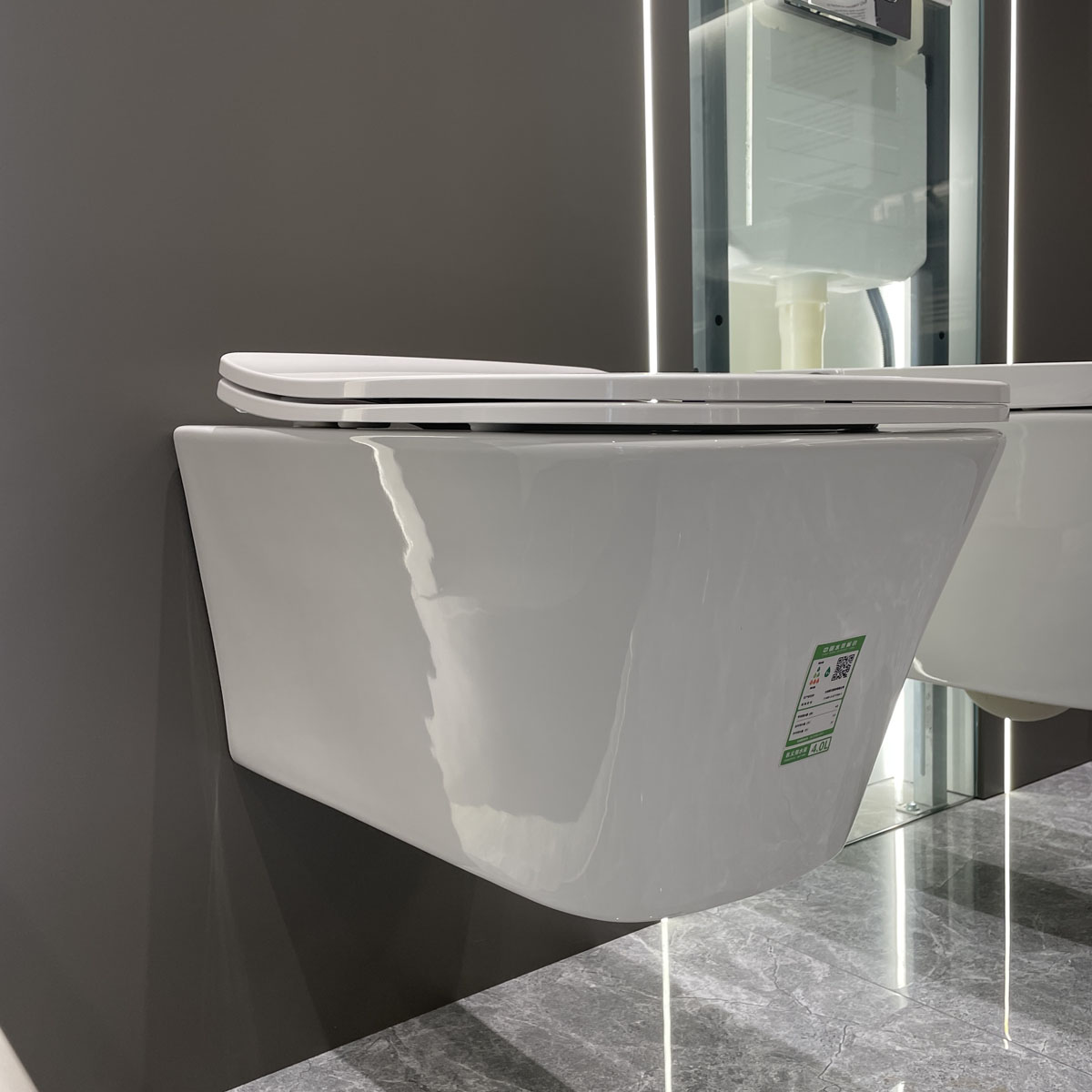 Bồn cầu treo tường nắp êm JOMOO 11405-2/11KA-I011