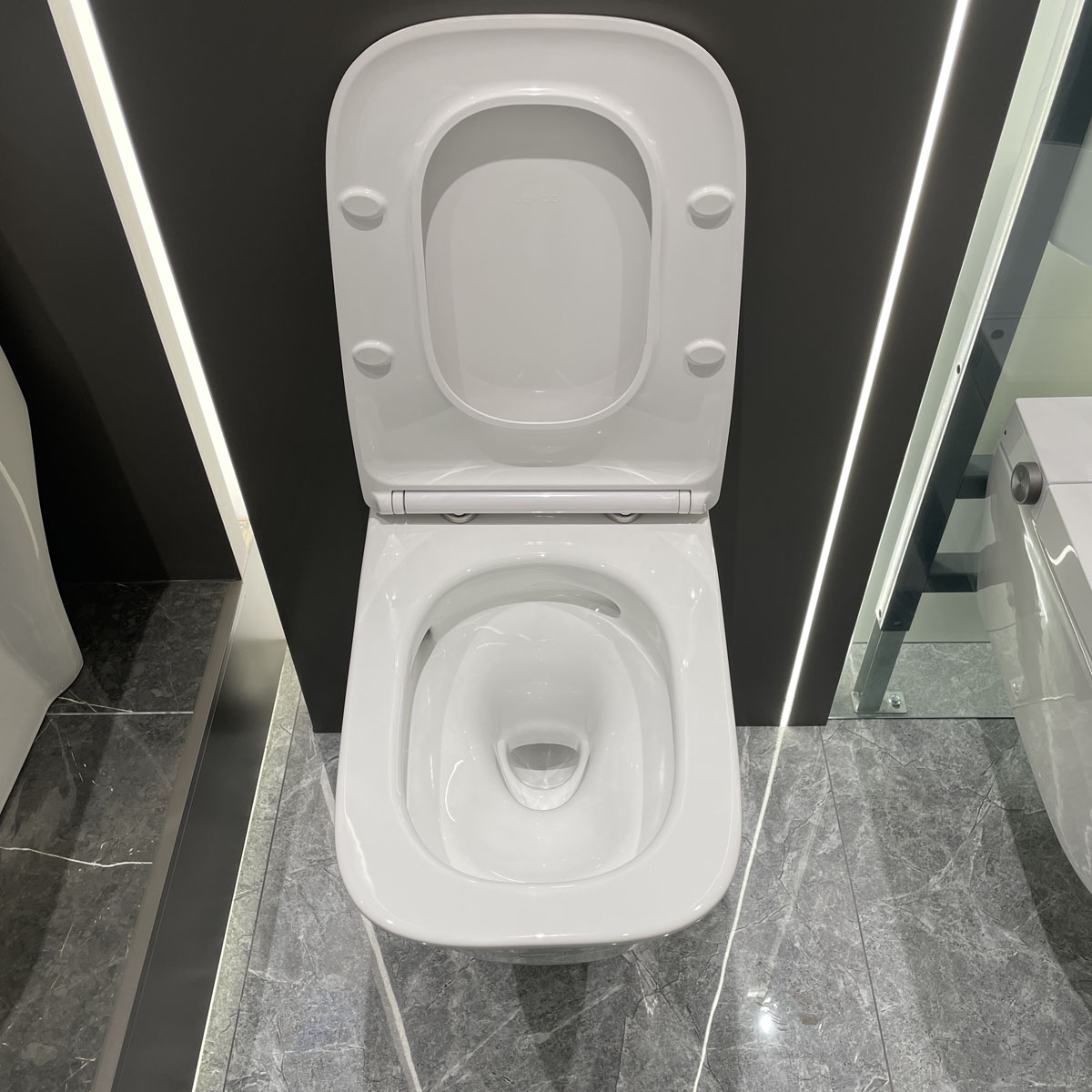 Bồn cầu treo tường nắp êm JOMOO 11405-2/11KA-I011