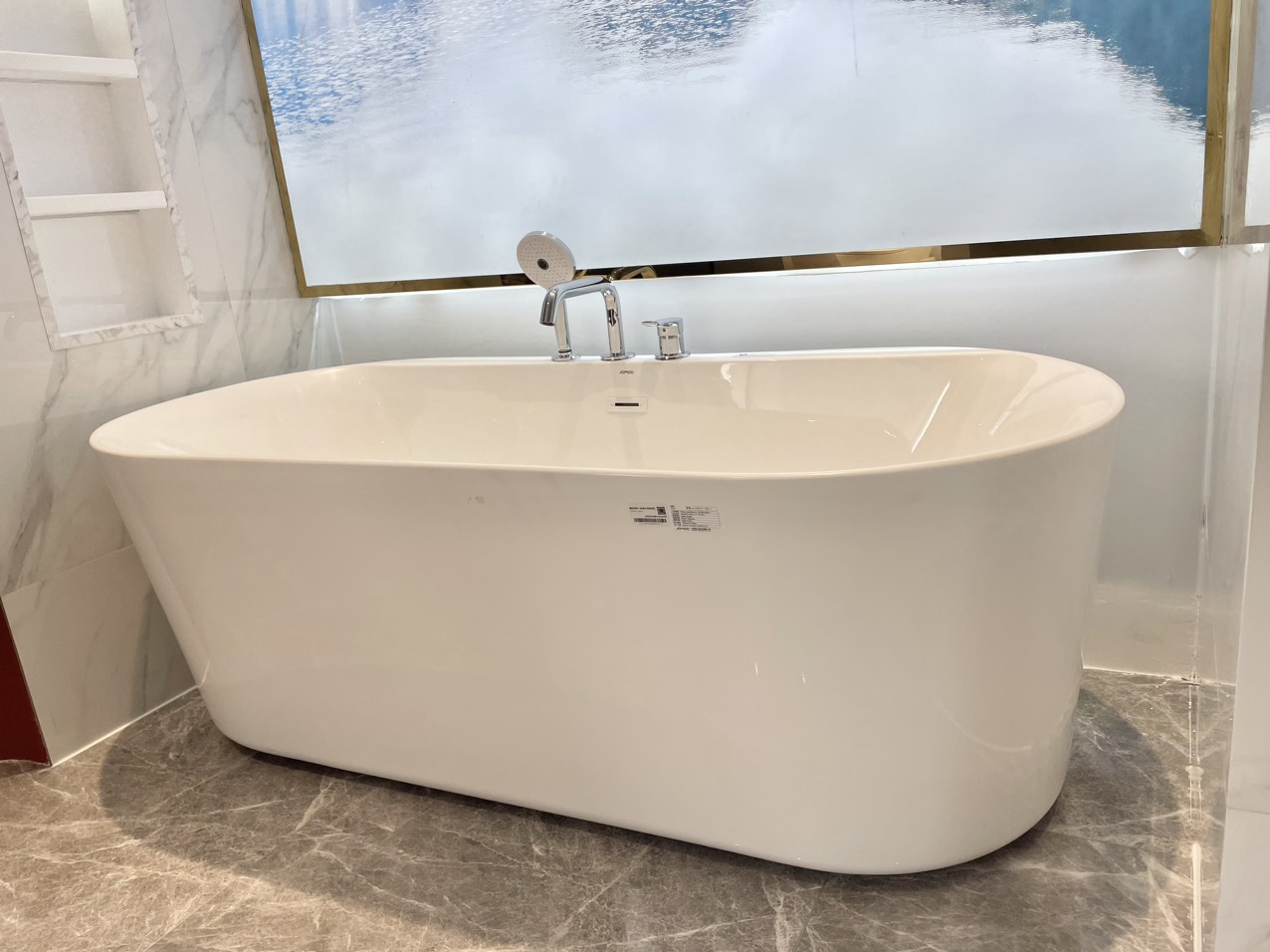 Bồn tắm đặt sàn 1m7 JOMOO YC01217-1A01-1 (gồm bộ vòi)