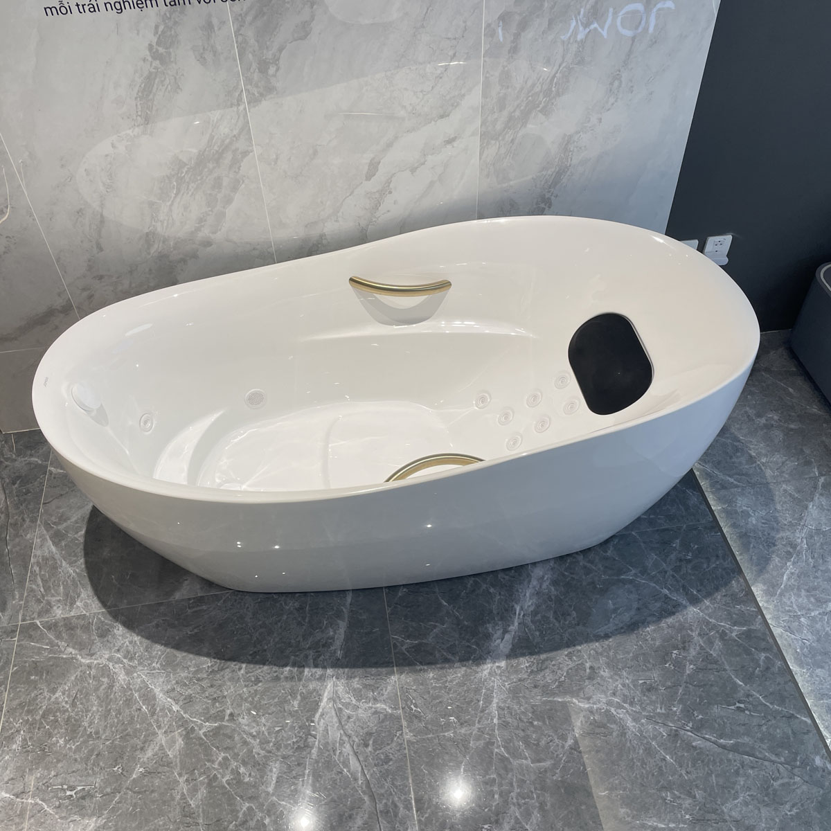 Bồn tắm đặt sàn 1m8 JOMOO YK02118-1A01-1 massage sục khí