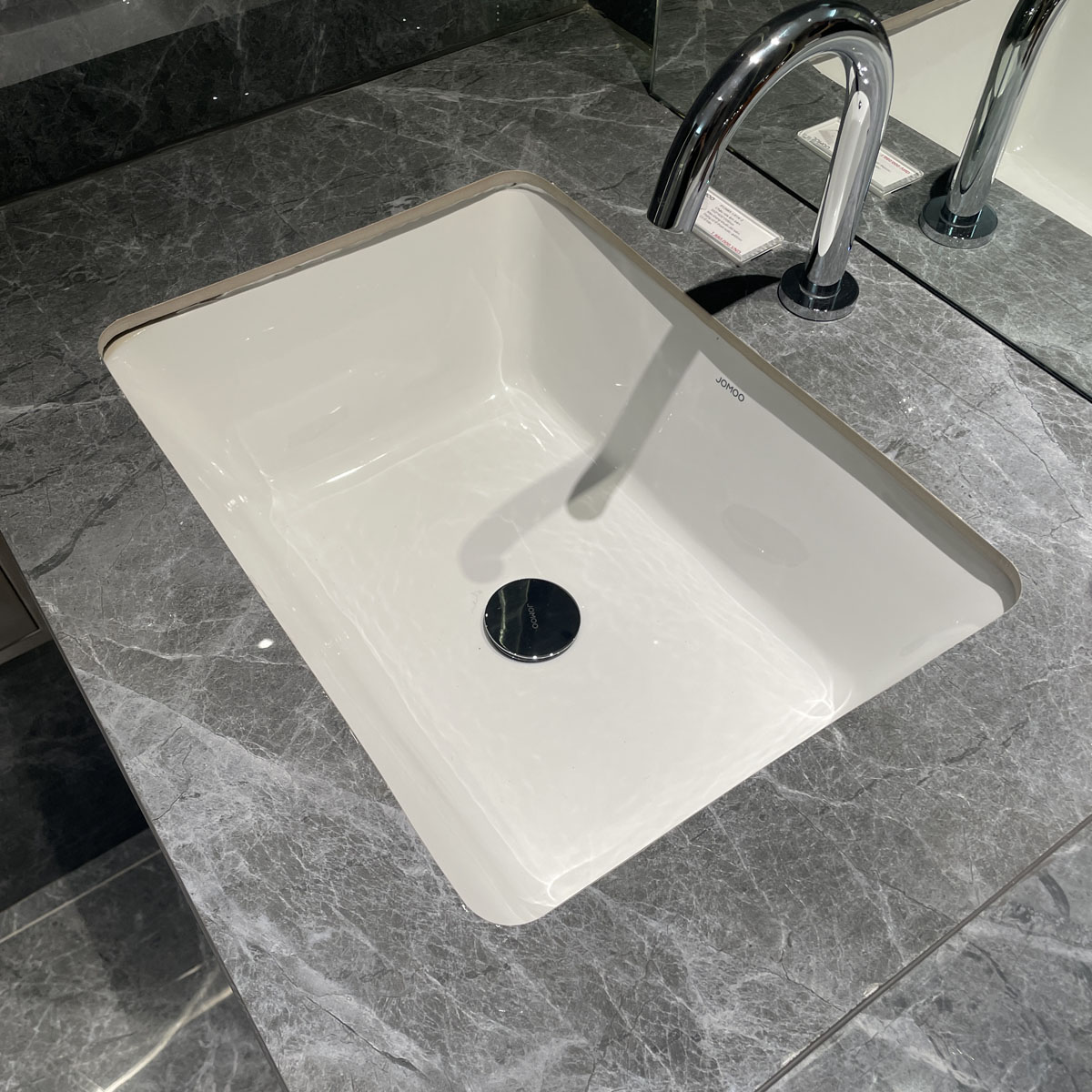 Chậu rửa mặt lavabo âm bàn JOMOO 12683-1/01K-I011