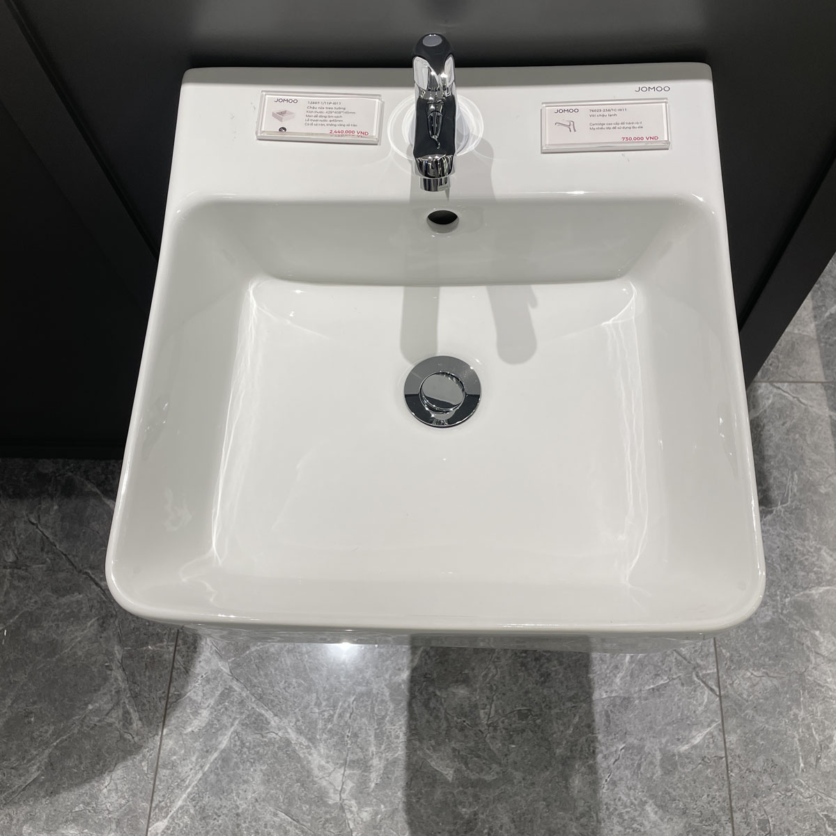 Chậu rửa mặt lavabo treo tường JOMOO 12807-1/11P-I011