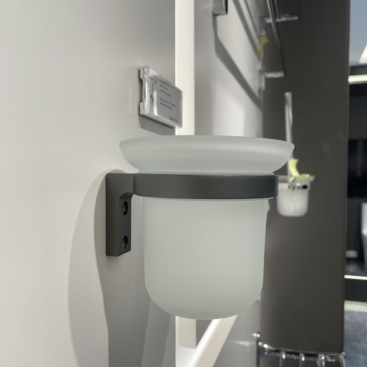 Bộ chổi cọ bồn cầu treo tường JOMOO 9301711-LH-I011