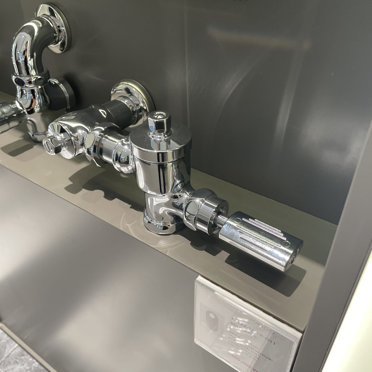 Van xả bồn cầu bằng chân JOMOO P8405-003/1B-1