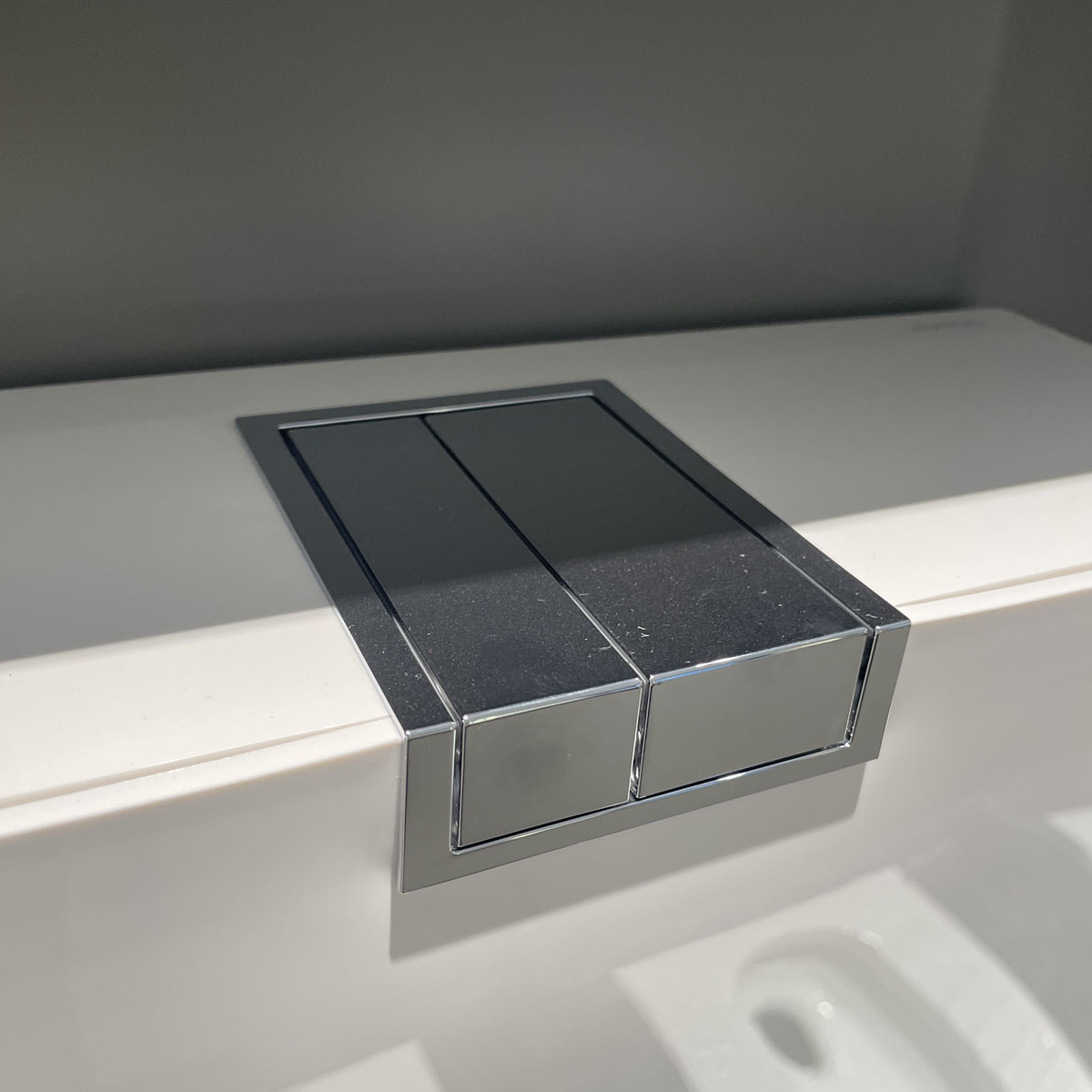 Két nước cho bồn cầu xổm JOMOO P95048-00-1