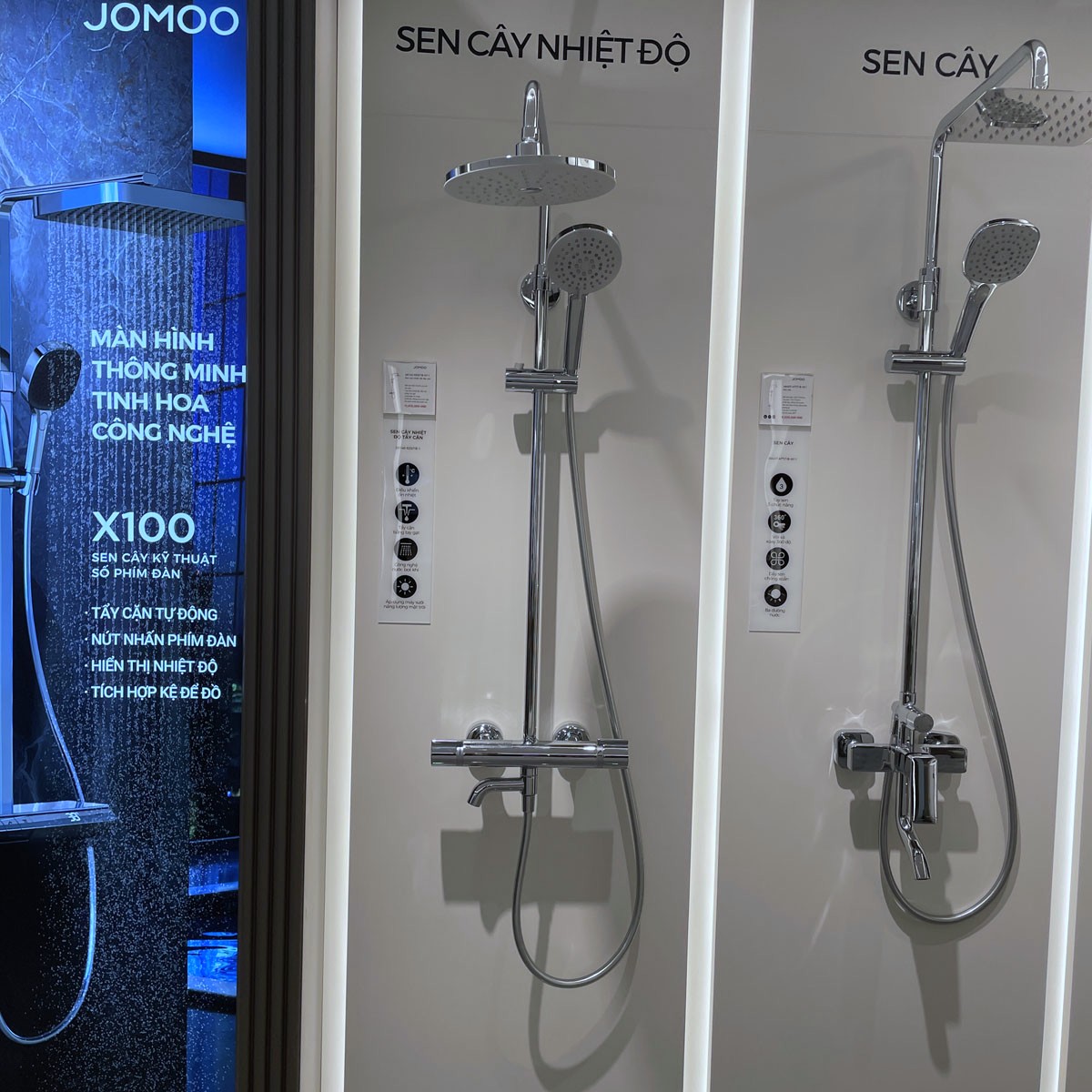 Sen cây tắm đứng ổn nhiệt có tẩy cặn JOMOO 26140-533/1B-I011