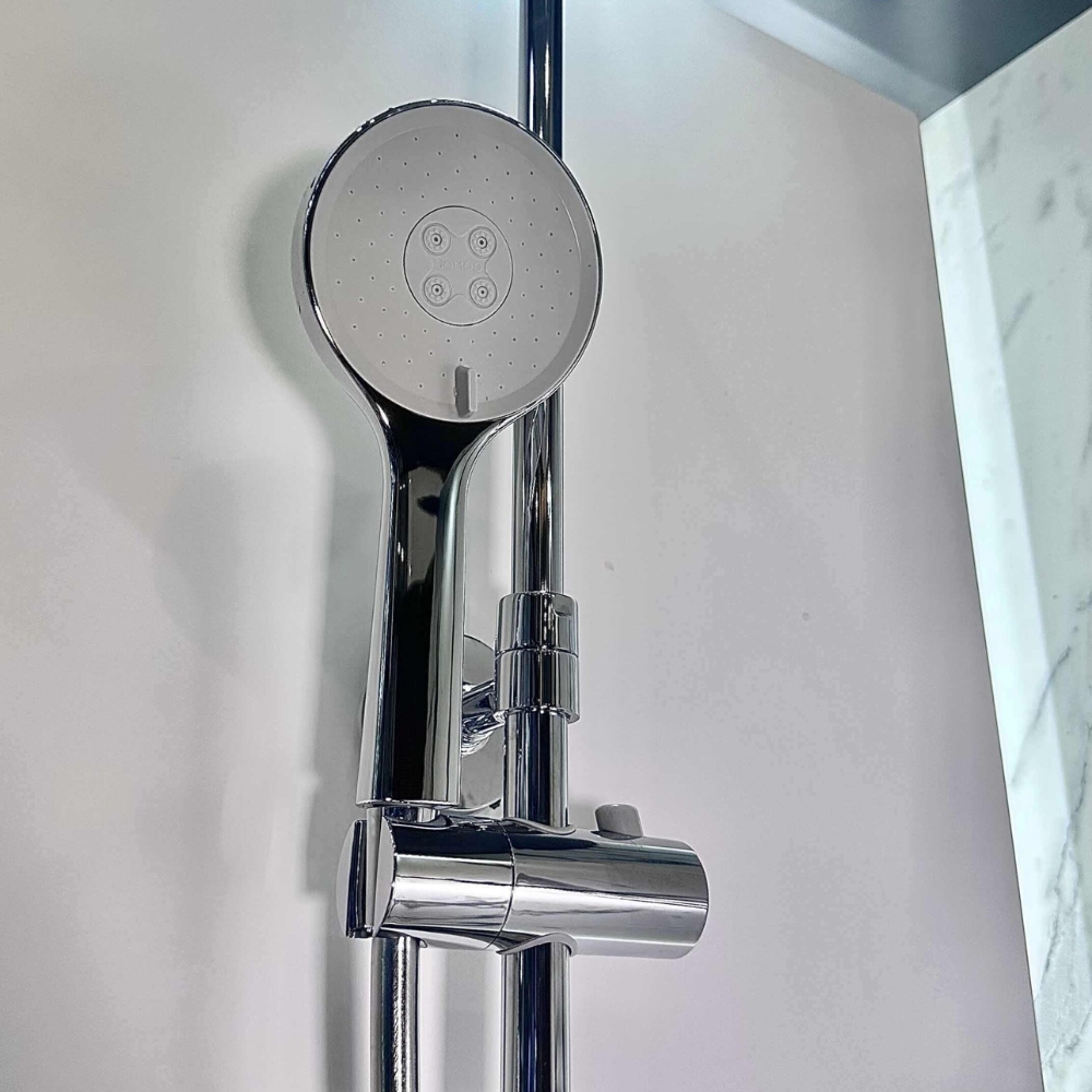 Sen cây tắm đứng ổn nhiệt có tẩy cặn JOMOO 26162-625/1B-1