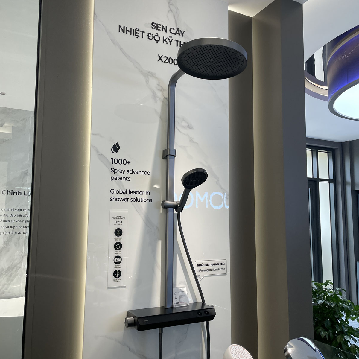 Sen cây tắm đứng ổn nhiệt có tẩy cặn JOMOO 26179-624