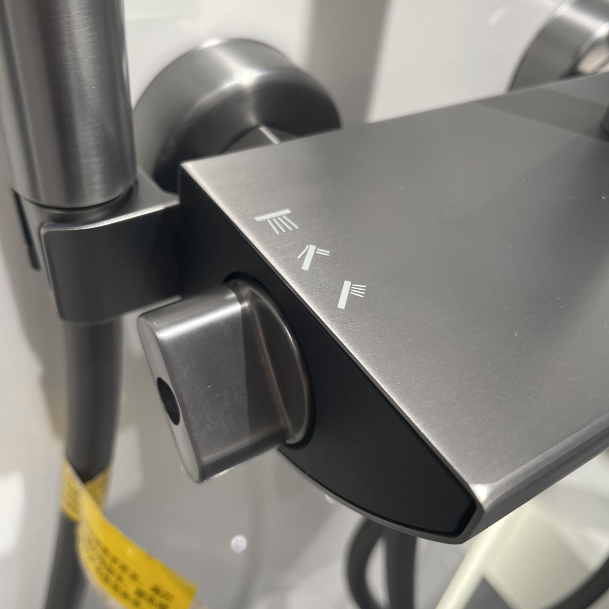 Sen cây tắm đứng JOMOO 36473-463/1B-I011