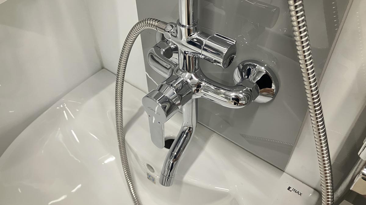 Sen cây tắm đứng nóng lạnh JOMOO 36632-146/1C-I011