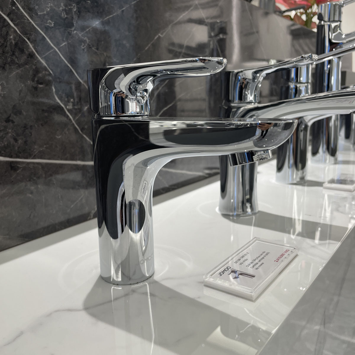 Vòi chậu lavabo nóng lạnh JOMOO 32159-139/1B1-Z