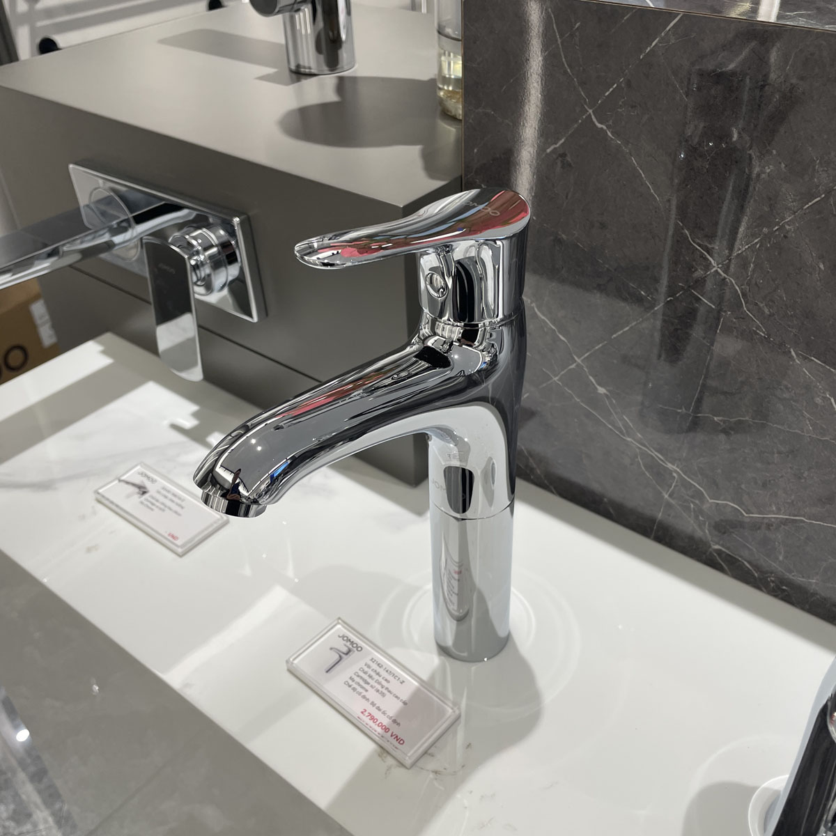 Vòi chậu lavabo nóng lạnh JOMOO 32162-147/1C1-Z