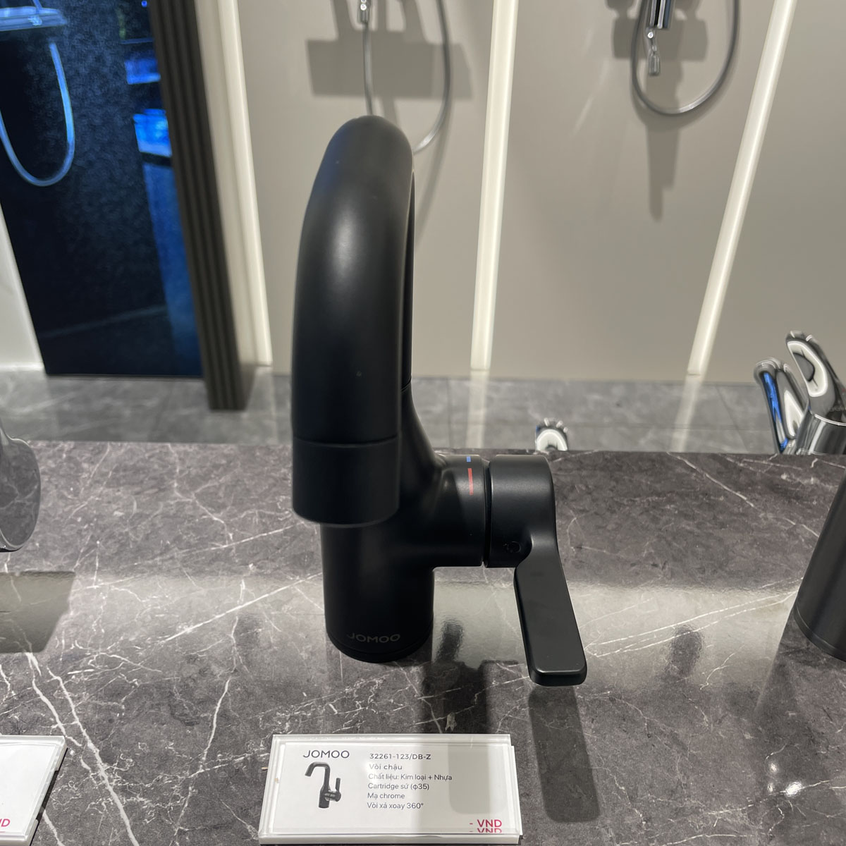 Vòi chậu lavabo nóng lạnh JOMOO 32261-123/1B-Z