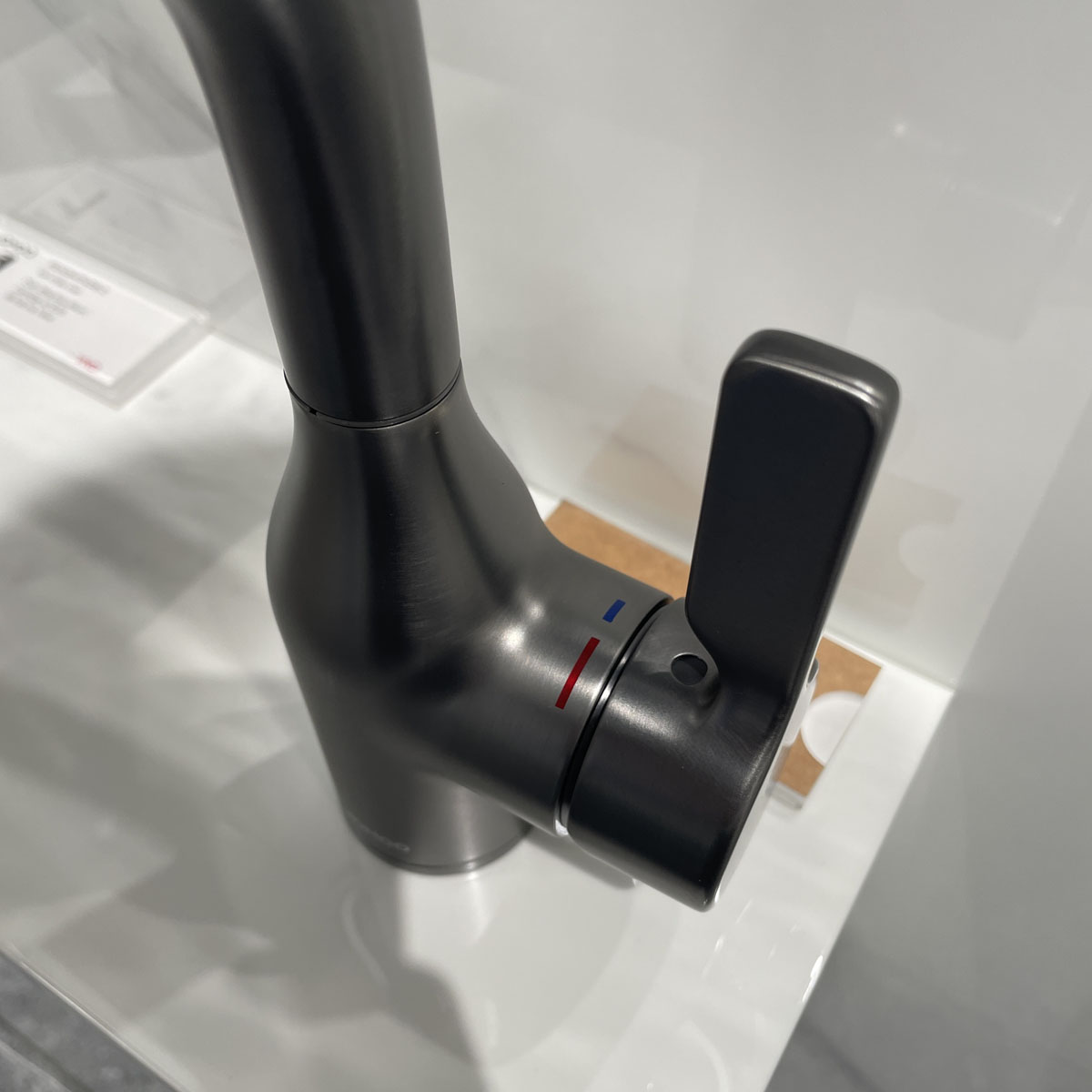 Vòi chậu lavabo nóng lạnh JOMOO 32261-123/1B-Z