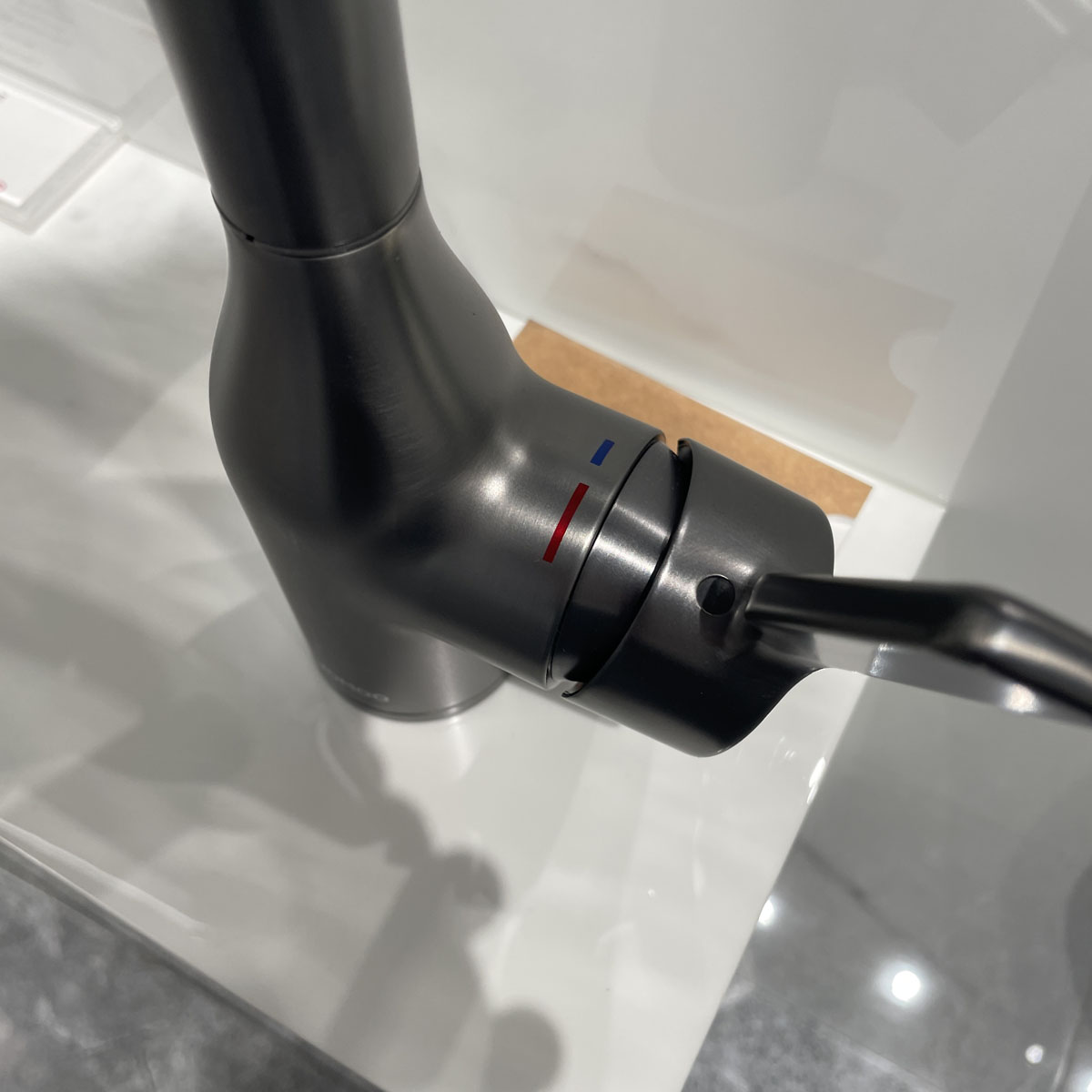 Vòi chậu lavabo nóng lạnh JOMOO 32261-123/1B-Z